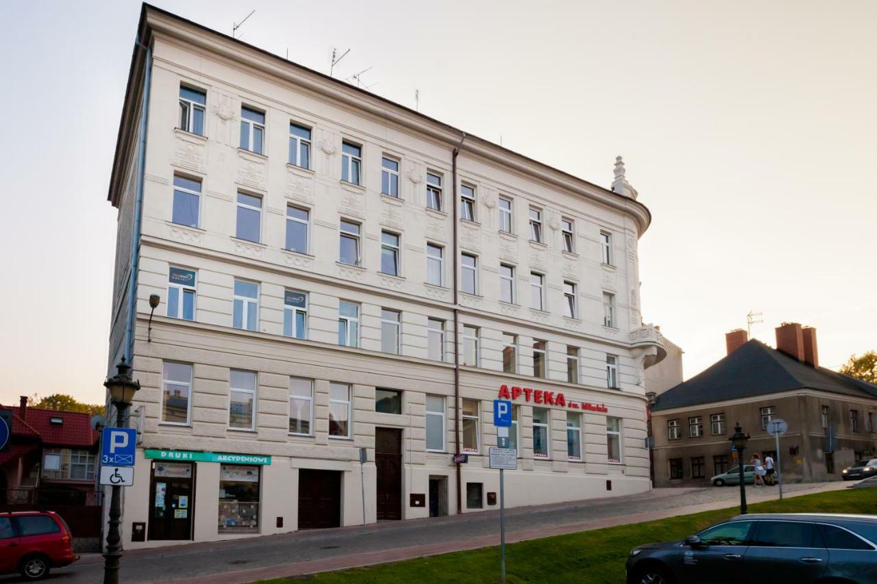 Dot Hostel - Pokoje I Noclegi W Centrum Бельско-Бяла Экстерьер фото